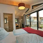 Alpenzauber Mit Beheiztem Pool,