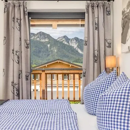 Alpenzauber Mit Beheiztem Pool, Инцелль